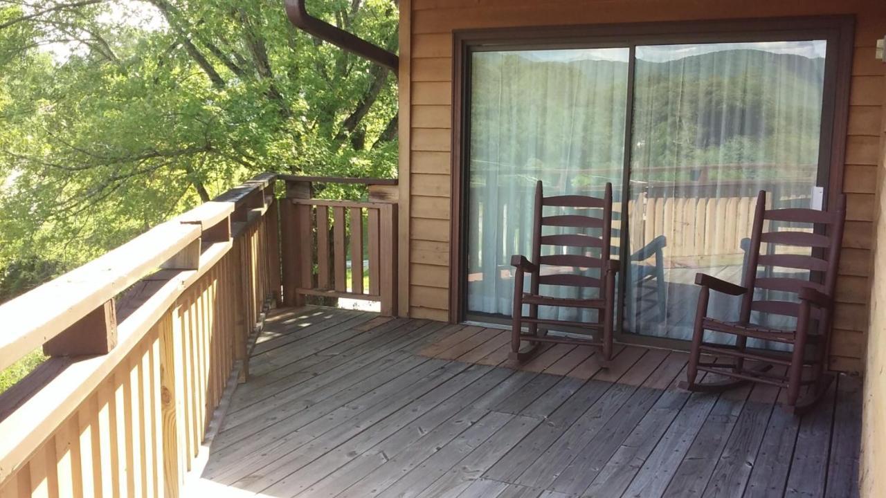 Budgetel Inn & Suites Dillard Kamer foto