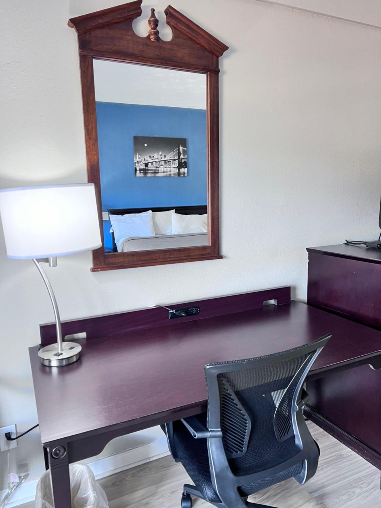 Budgetel Inn & Suites Dillard Buitenkant foto