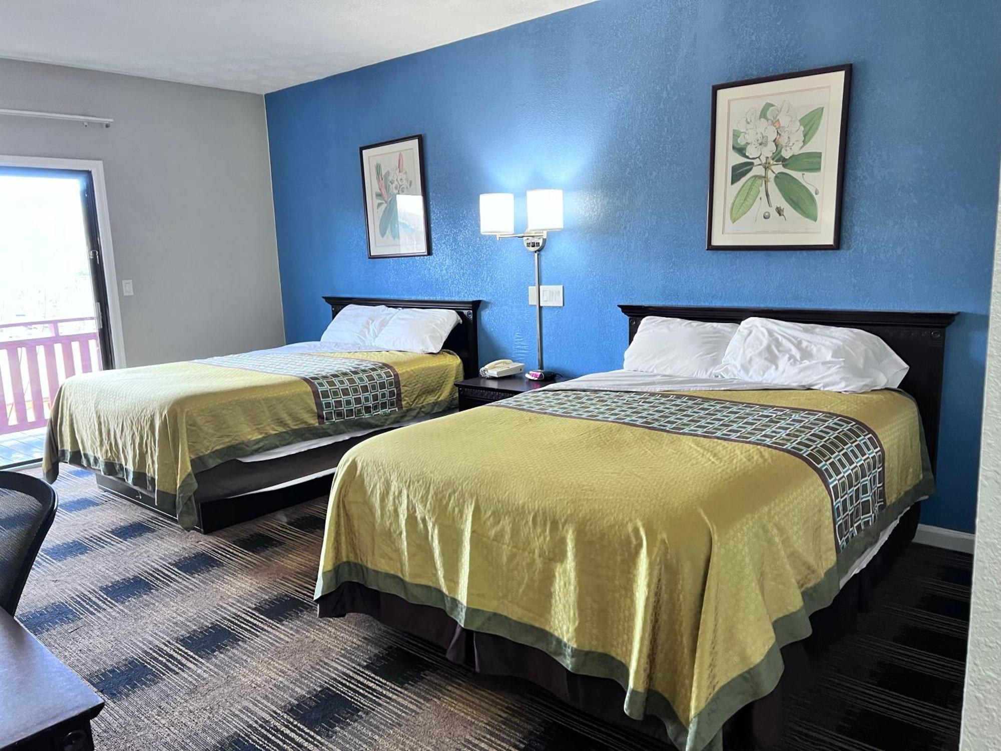 Budgetel Inn & Suites Dillard Buitenkant foto